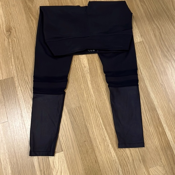 Splits59 Leggings - Picture 1 of 3